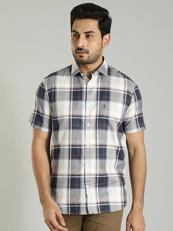 Indian Terrain Men's Slim Fit Half Sleeve Checkered Navy Shirt